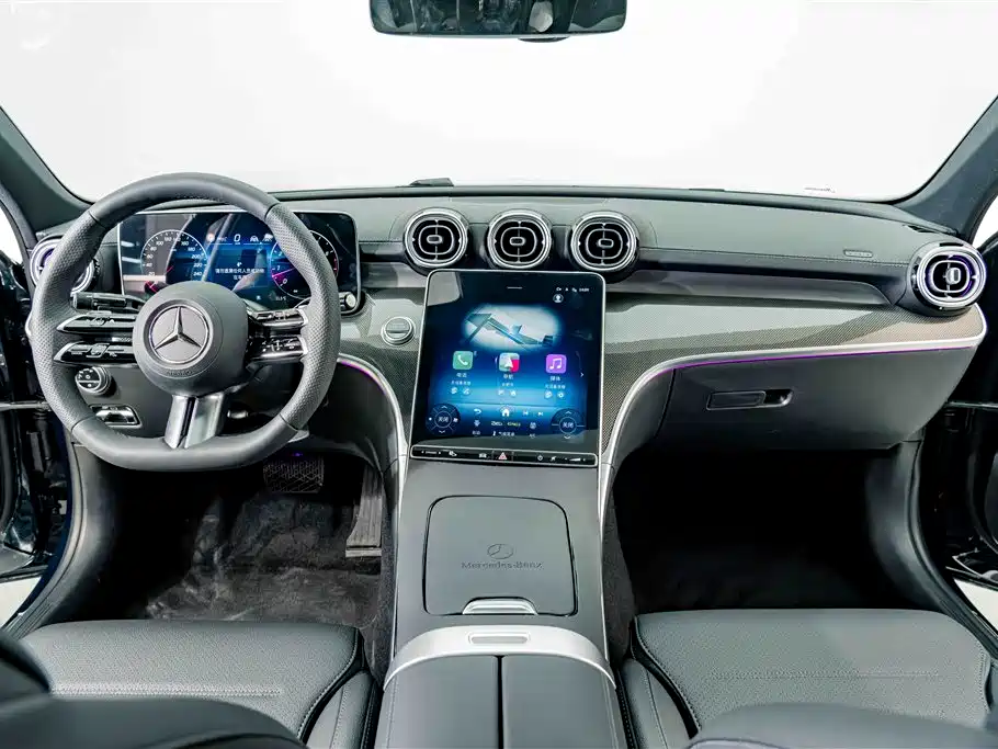 Mercedes-Benz C-Class 2026 — фото 12