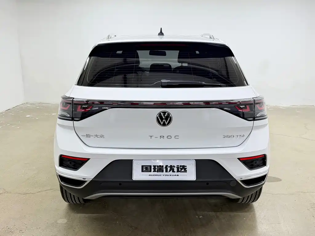Volkswagen T-Roc 2023 — фото 4
