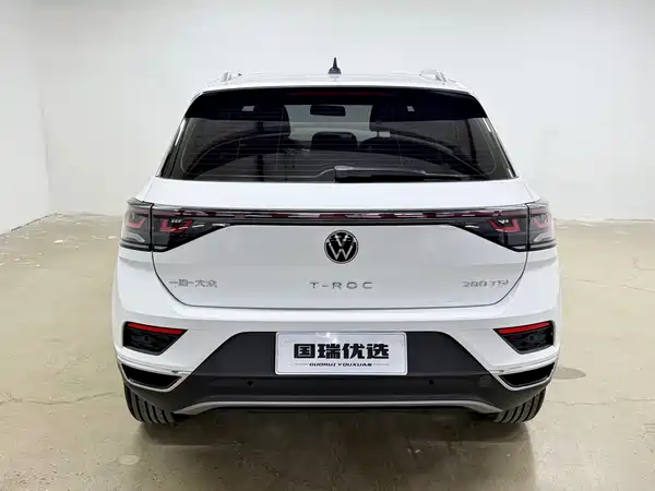 Volkswagen T-Roc 2023