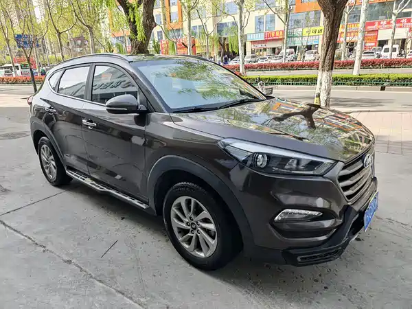 Hyundai Tucson 2015