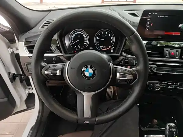 BMW X2 2021