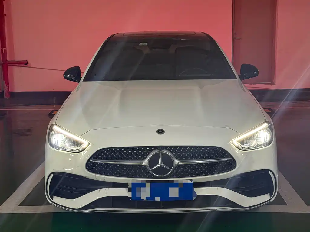 Mercedes-Benz C-Class 2022