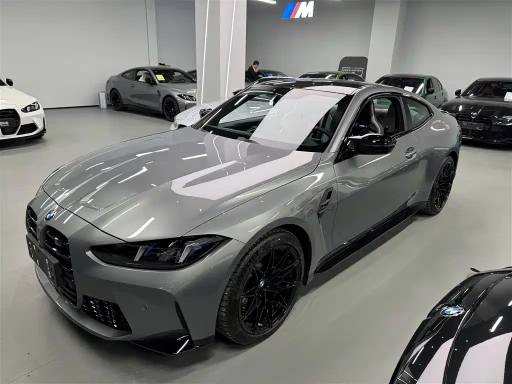 BMW M4 2026 — фото 1