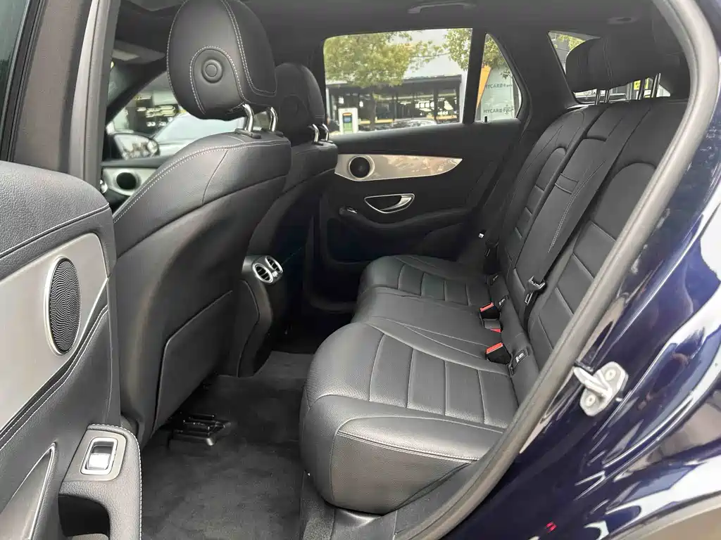 Mercedes-Benz GLC 2018 — фото 10