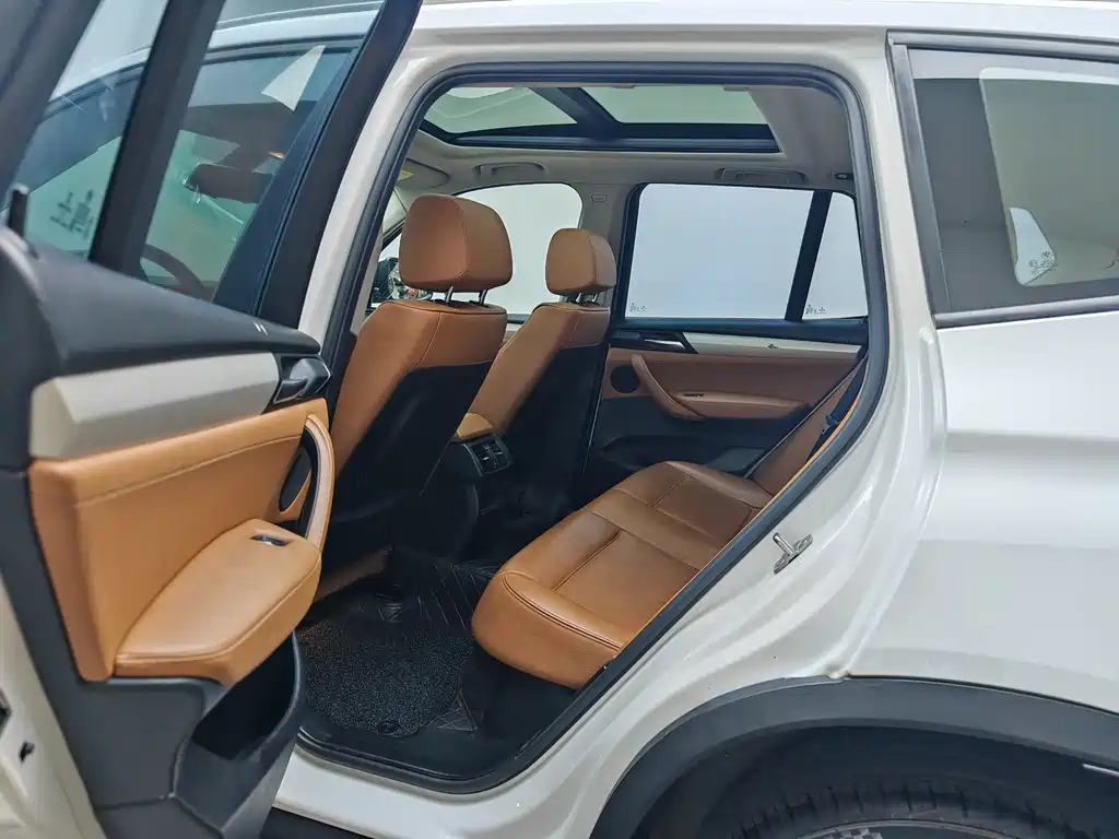 BMW X3 2018 — фото 17