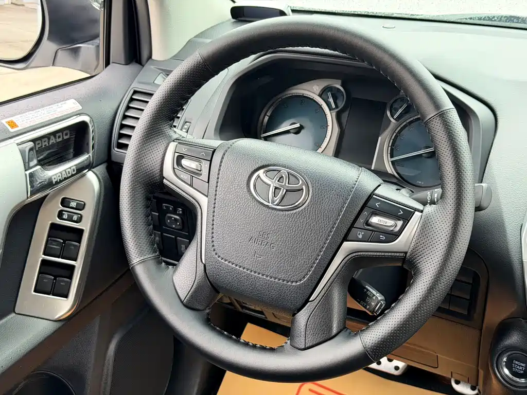 Toyota Prado 2020 — фото 10