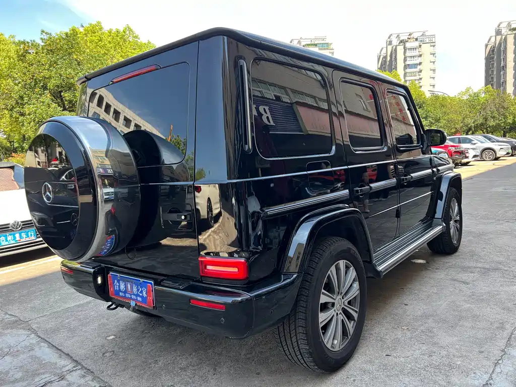Mercedes-Benz G-Class 2023 — фото 15