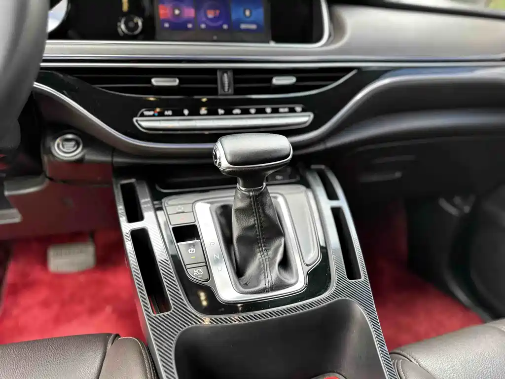 GAC Motor Trumpchi M6 2019 — фото 16