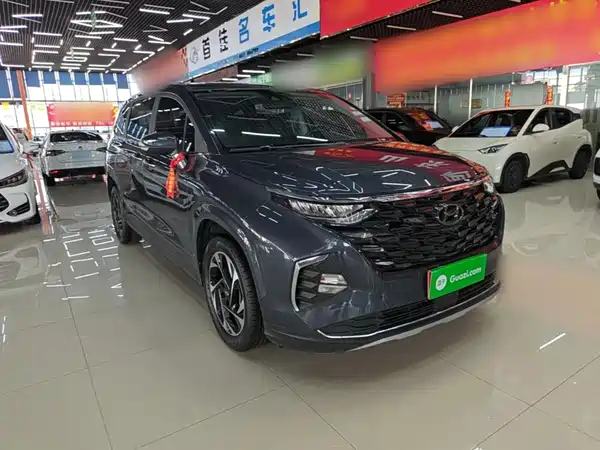 Hyundai Custin 2024