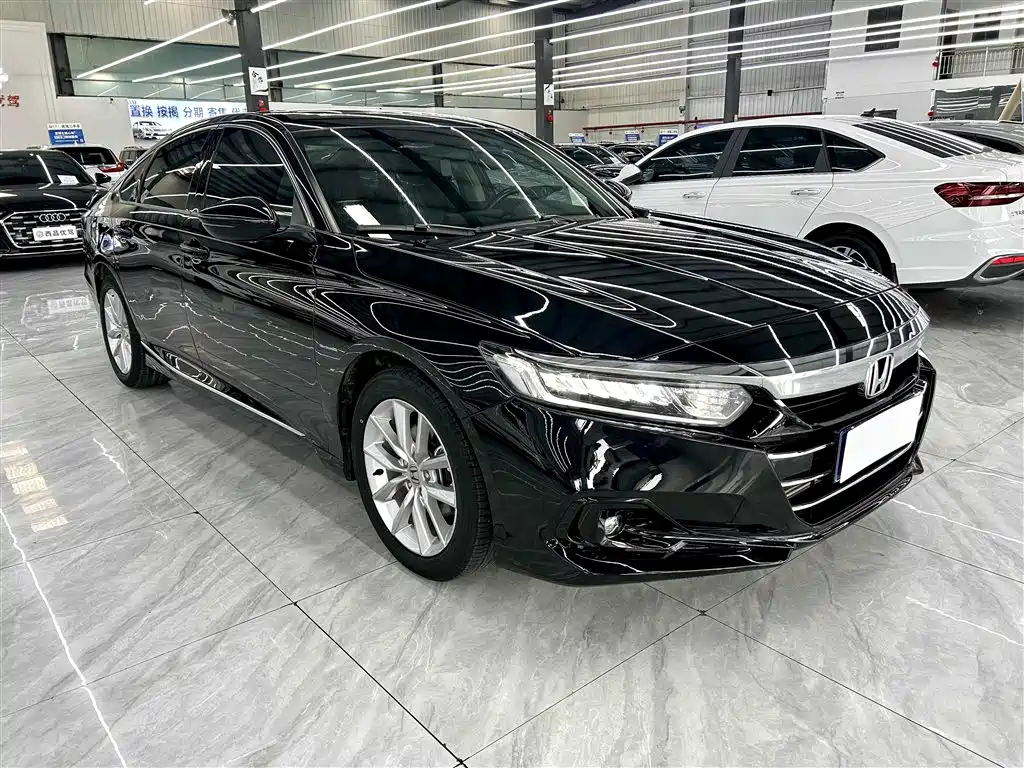 Honda Accord 2023 — фото 3
