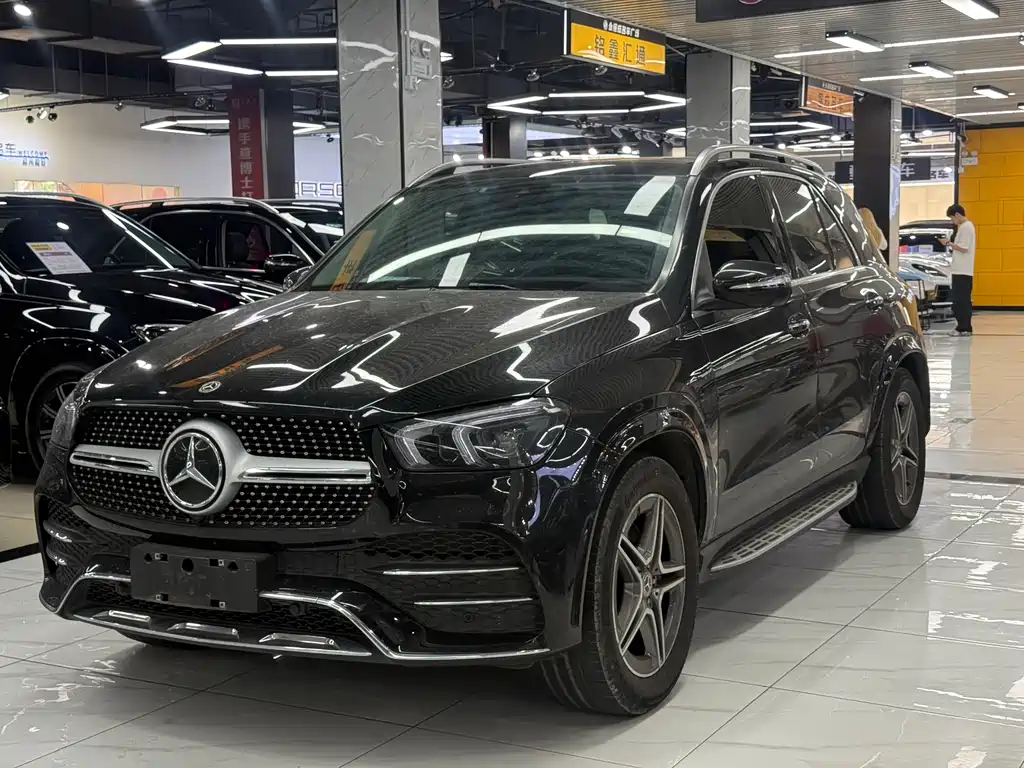 Mercedes-Benz GLE 2021 — фото 1