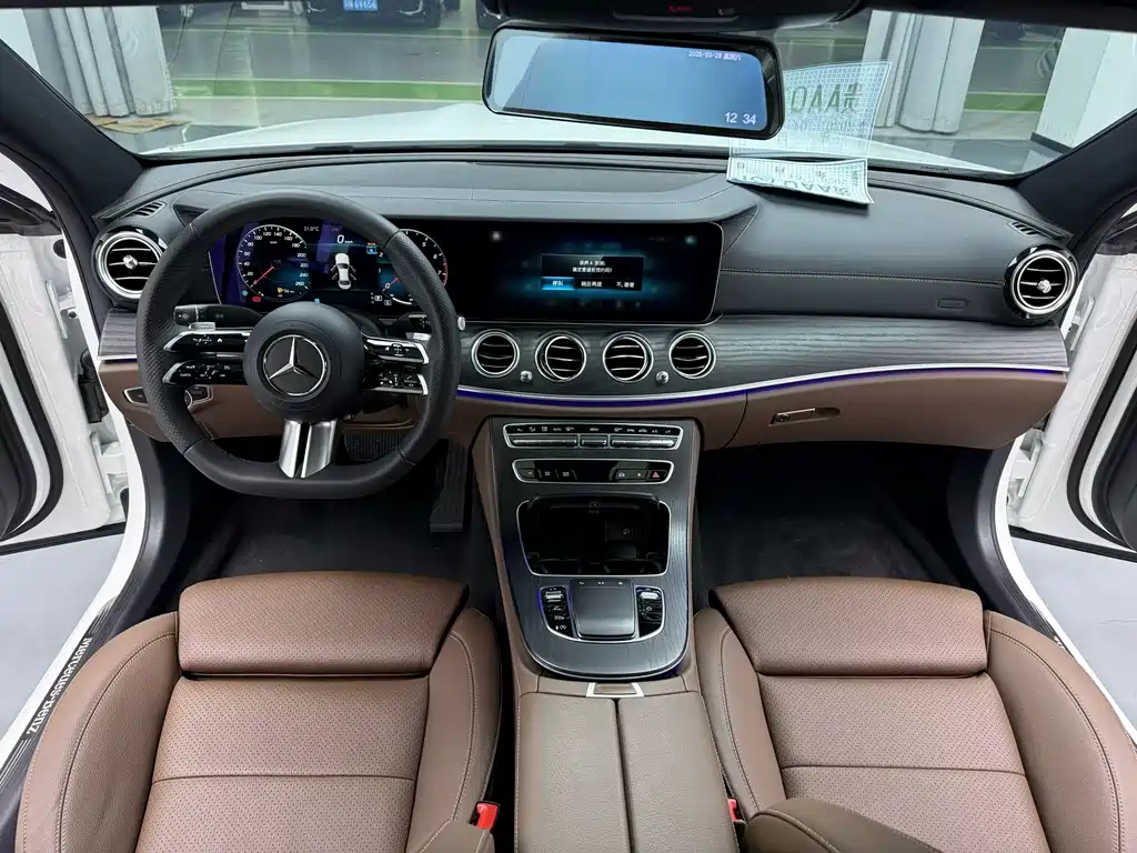 Mercedes-Benz E-Class 2023 — фото 2