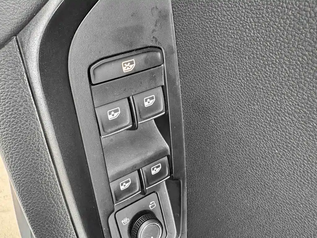 Skoda Karoq 2023 — фото 16