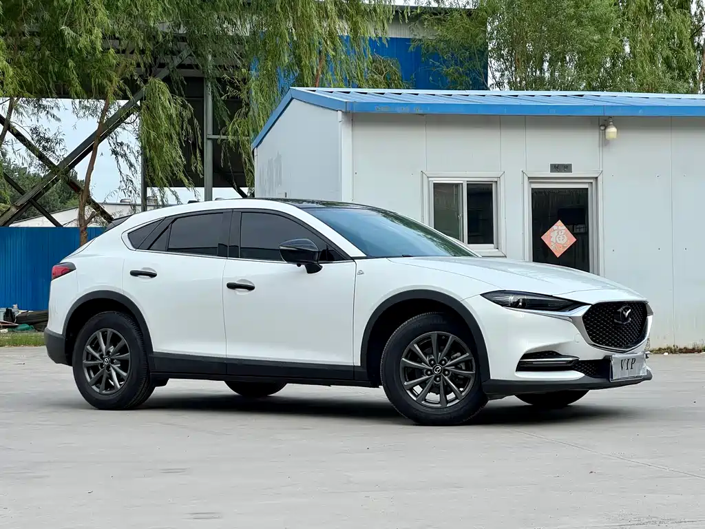 Mazda CX-4 2020