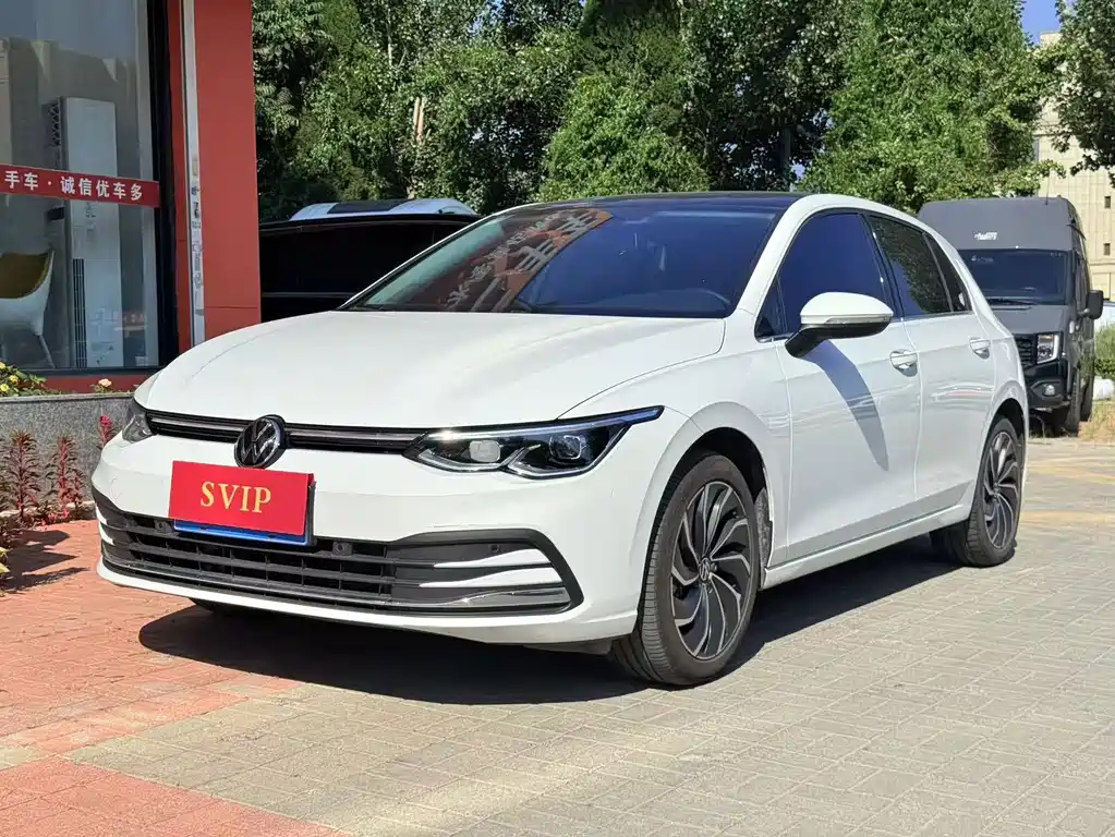 Volkswagen Golf 2022