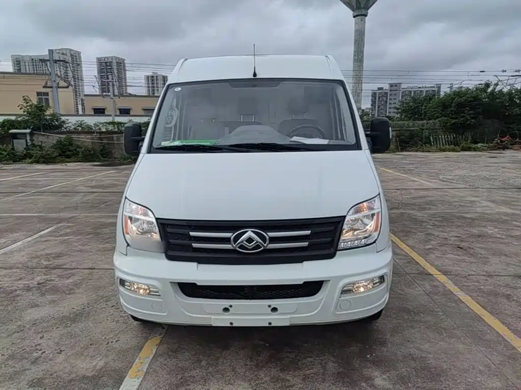 Maxus V80 2023