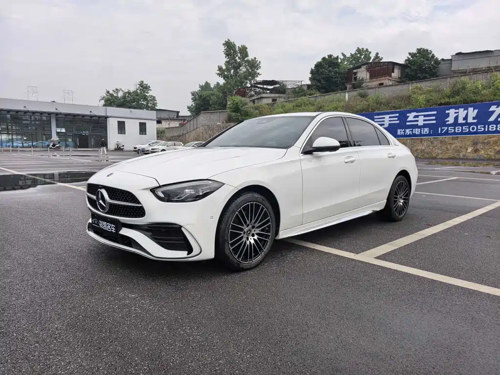Mercedes-Benz C-Class 2023 — фото 1