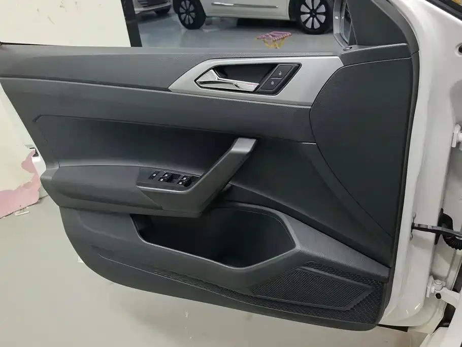 Volkswagen Polo 2021