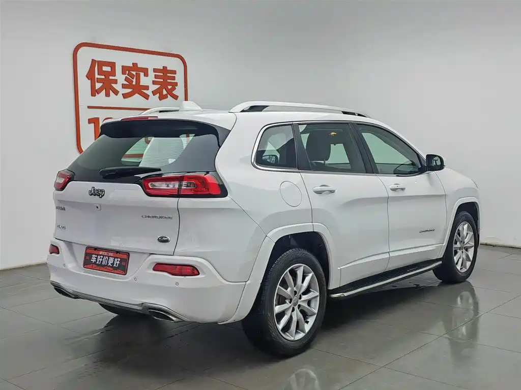Jeep Cherokee 2018 — фото 2