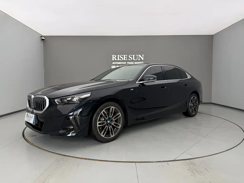 BMW 5 Series 2026