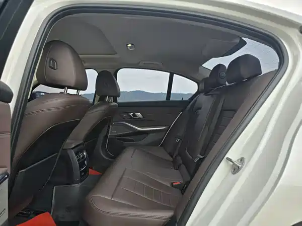 BMW 3 Series 2021
