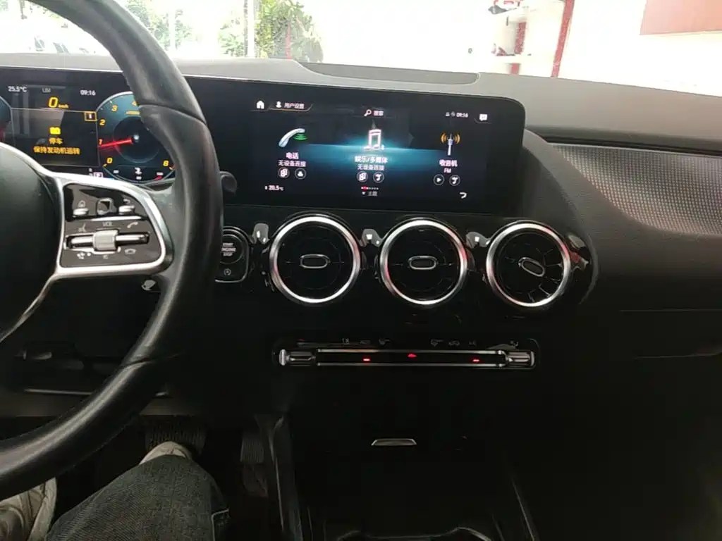 Mercedes-Benz B-Class 2021 — фото 13