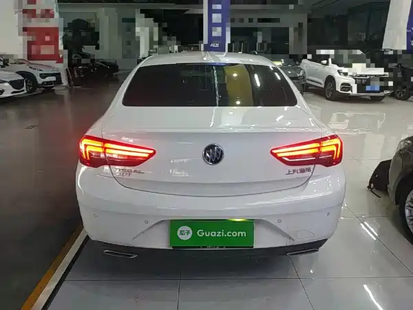 Buick Regal 2020