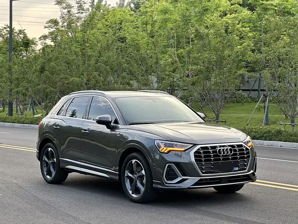 Audi Q3 2022 — фото 3