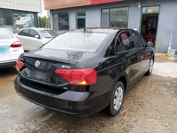 Volkswagen Jetta 2018