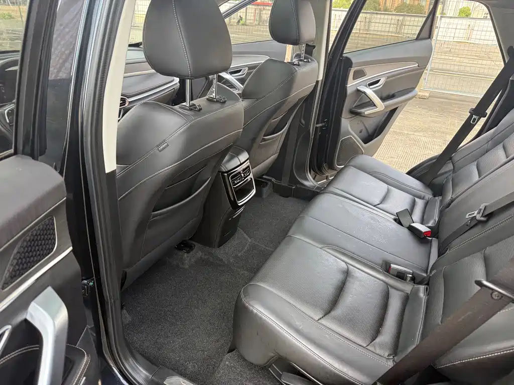 Jetour X70 PLUS 2022 — фото 14