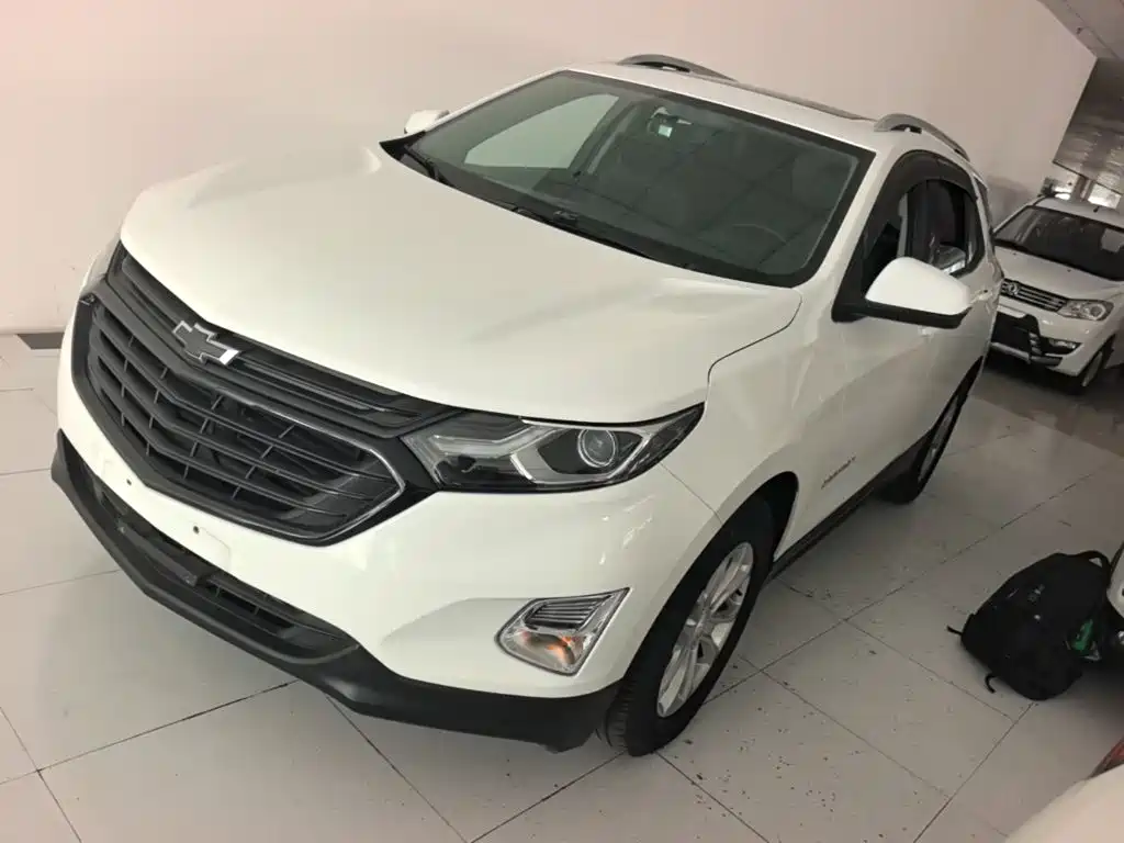 Chevrolet Equinox 2018 — фото 2