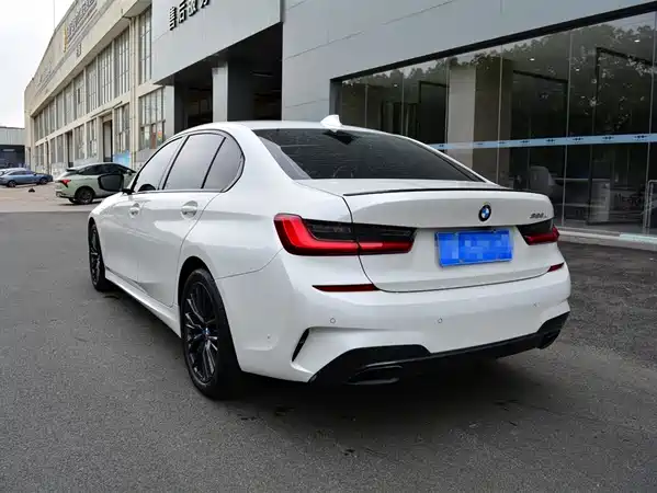 BMW 3 Series 2021