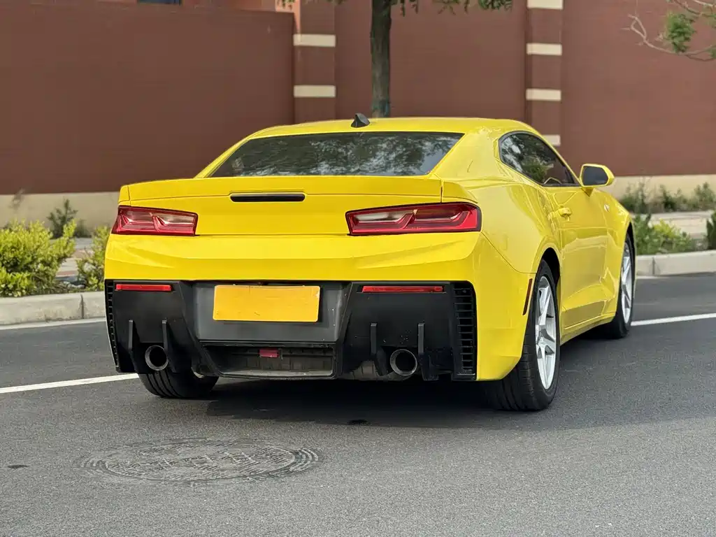 Chevrolet Camaro 2018 — фото 8