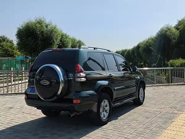 Toyota Prado 2010
