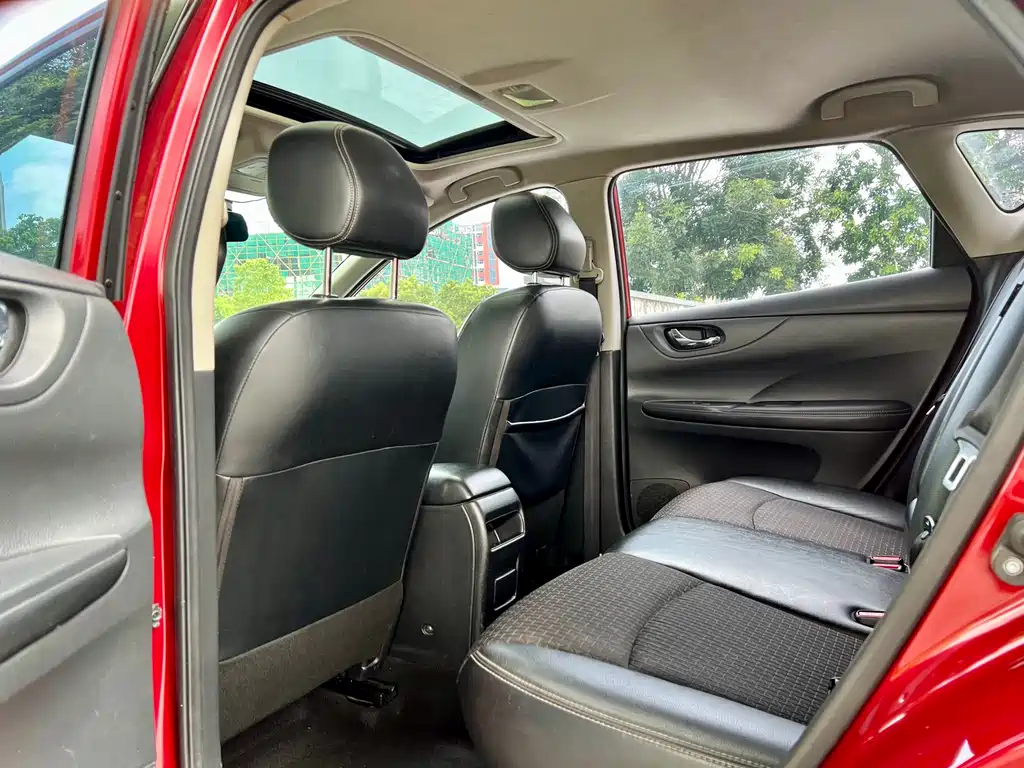 Nissan Tiida 2018