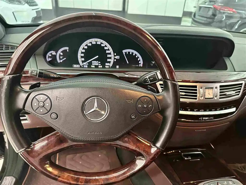 Mercedes-Benz S-Class 2012 — фото 6