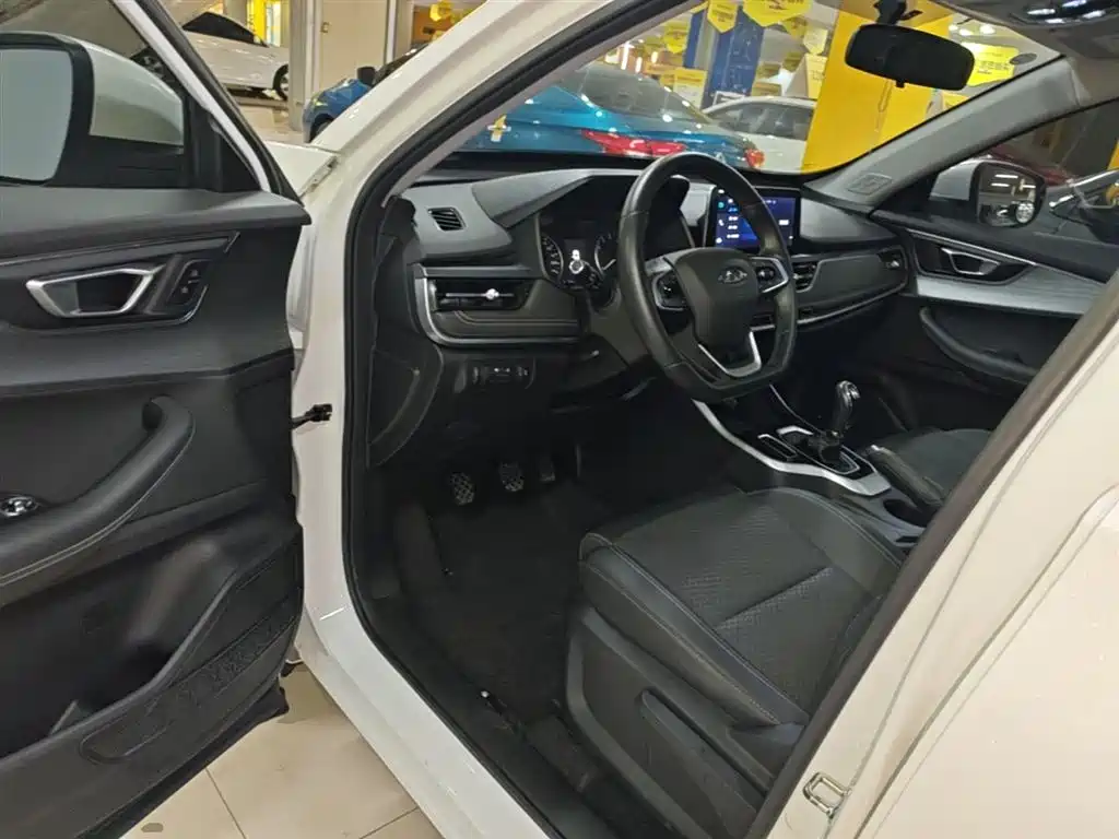Chery Tiggo 5x 2022 — фото 12