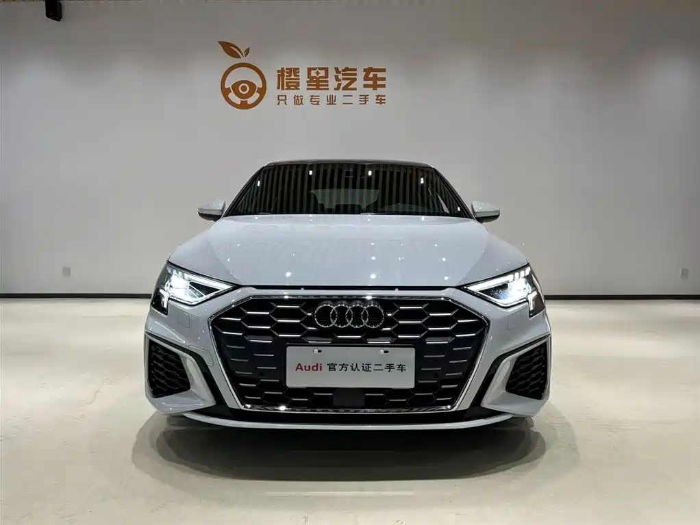 Audi A3 2021 — фото 2