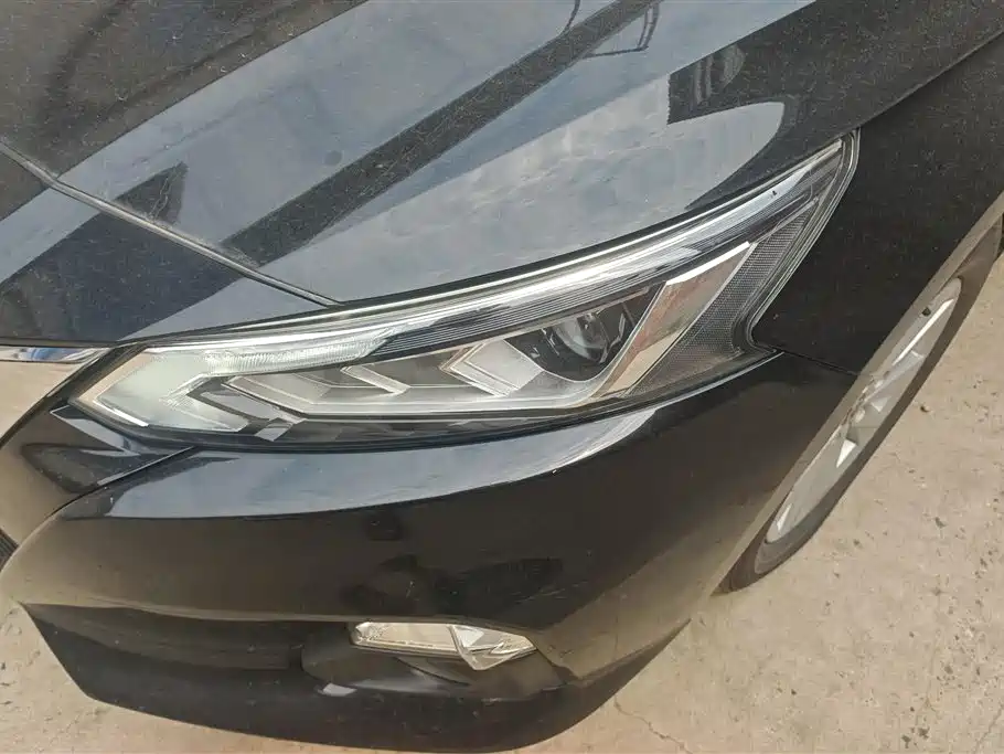 Nissan Teana 2020