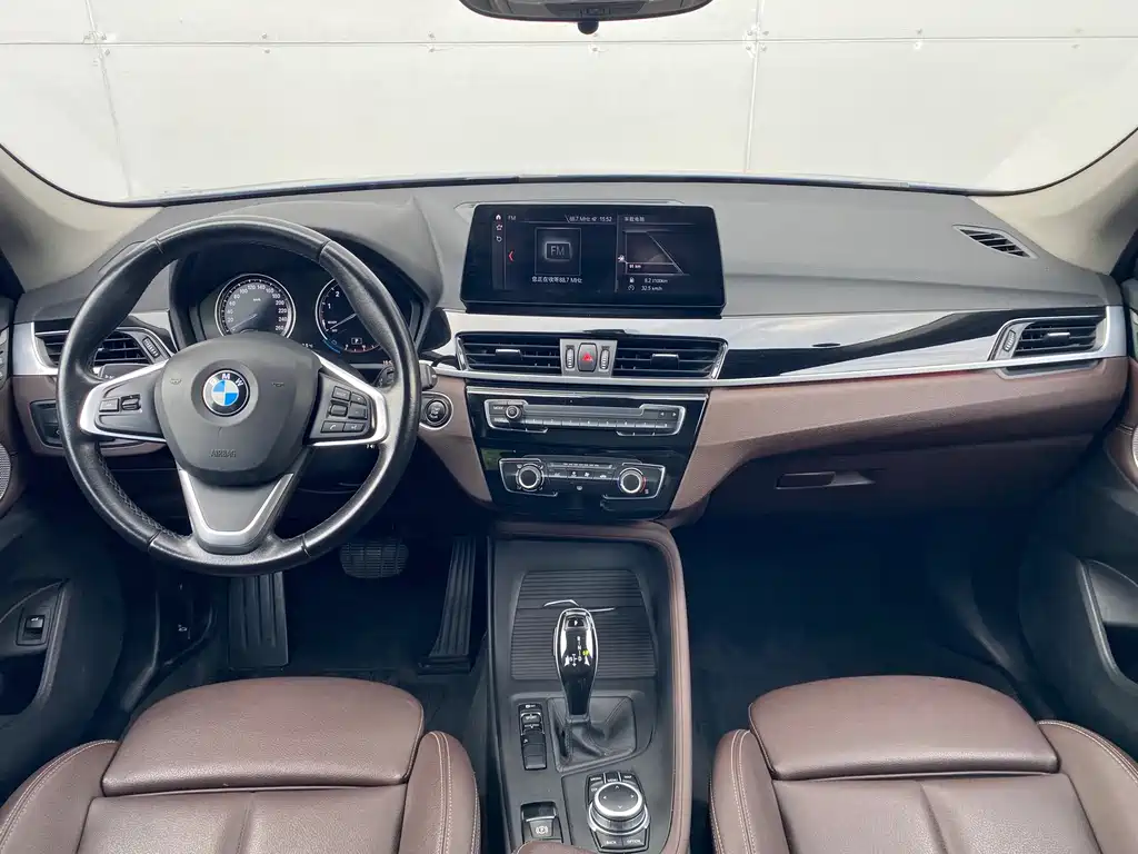 BMW X1 2021 — фото 10