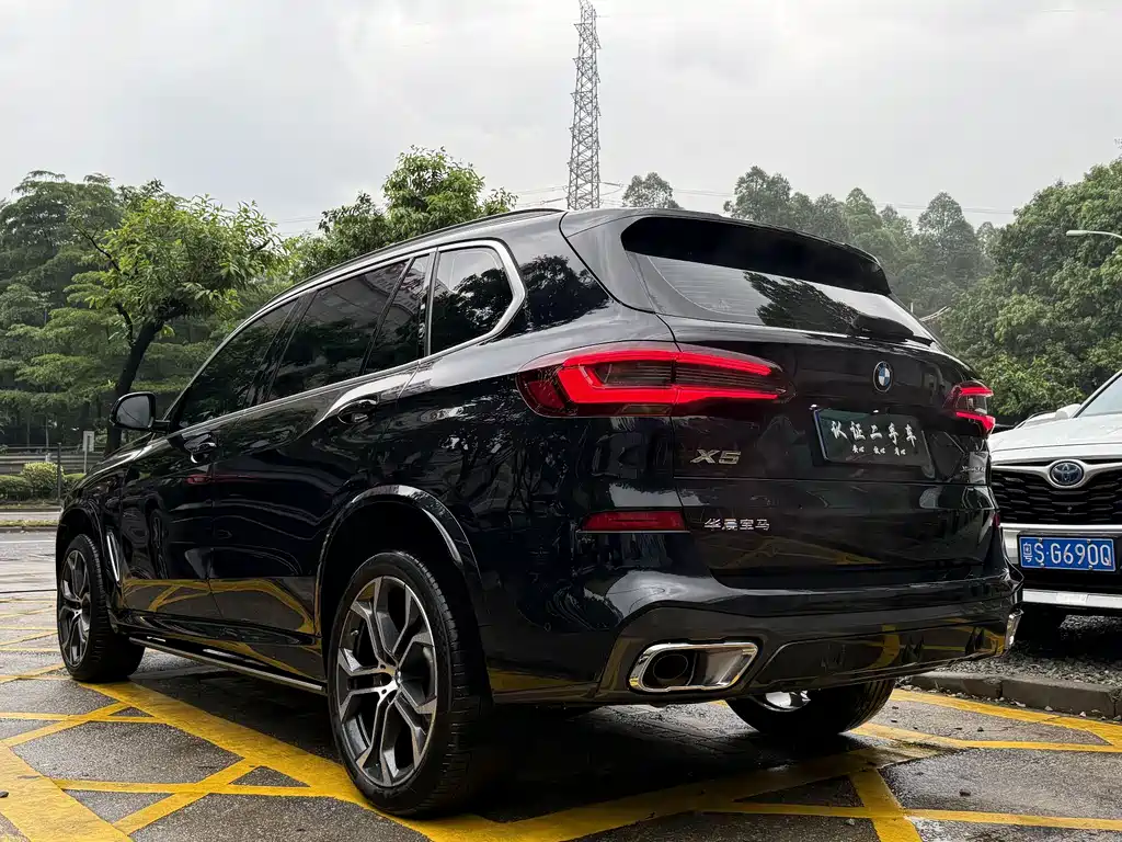 BMW X5 2023 — фото 5