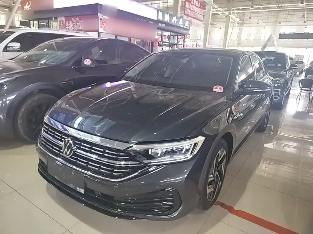 Volkswagen Sagitar 2024