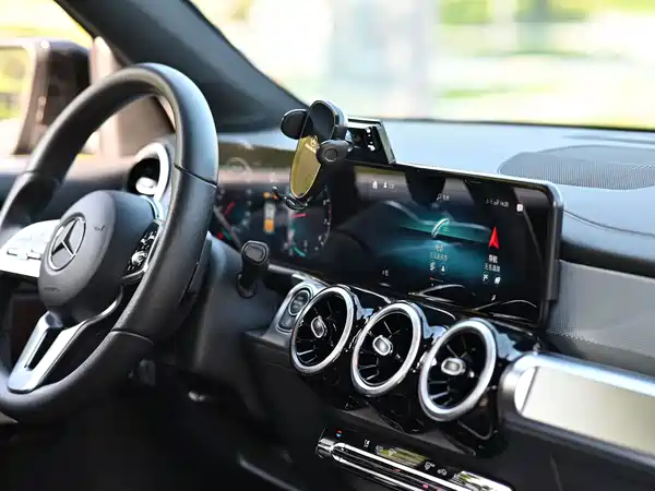 Mercedes-Benz GLB 2022
