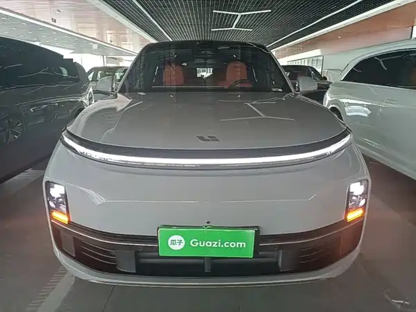 Li Auto L9 2025