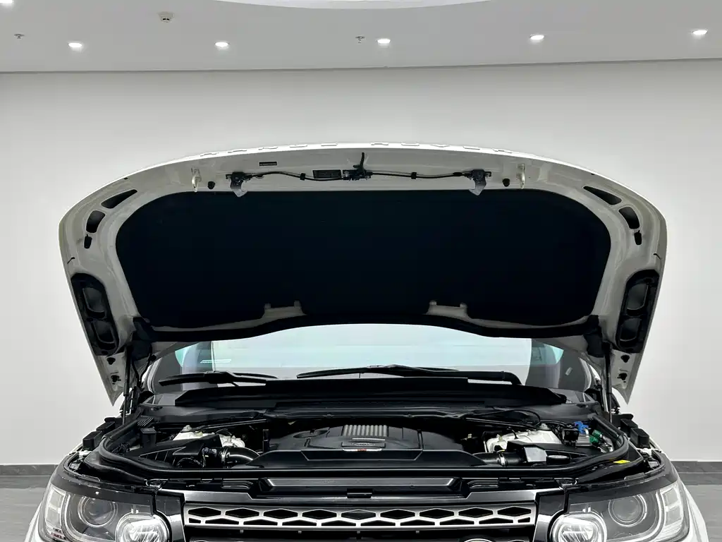 Land Rover Sport 2015 — фото 18