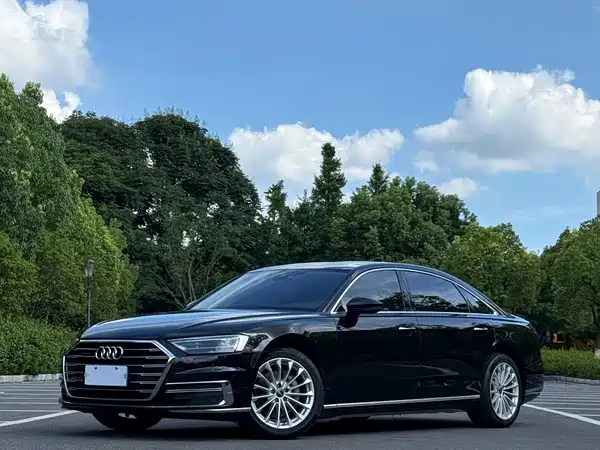 Audi A8 2022