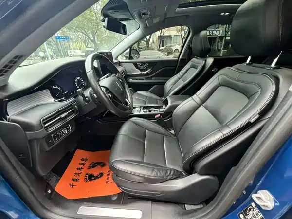 Lincoln Corsair 2020