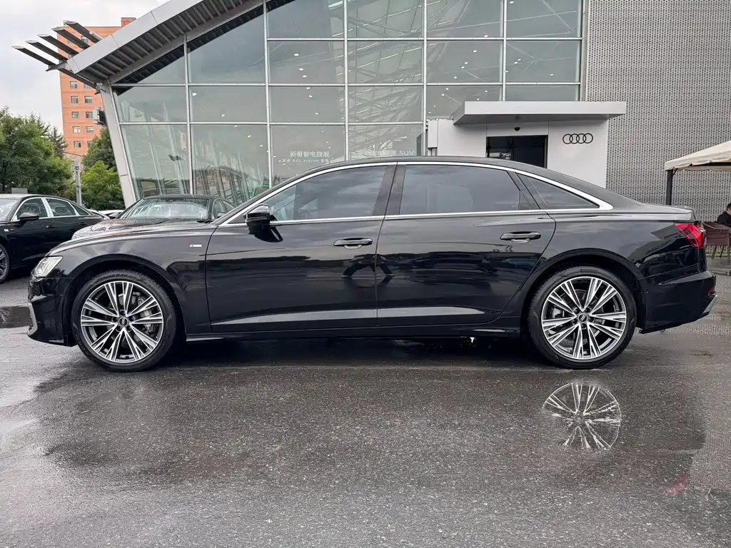 Audi A6L 2023 — фото 3
