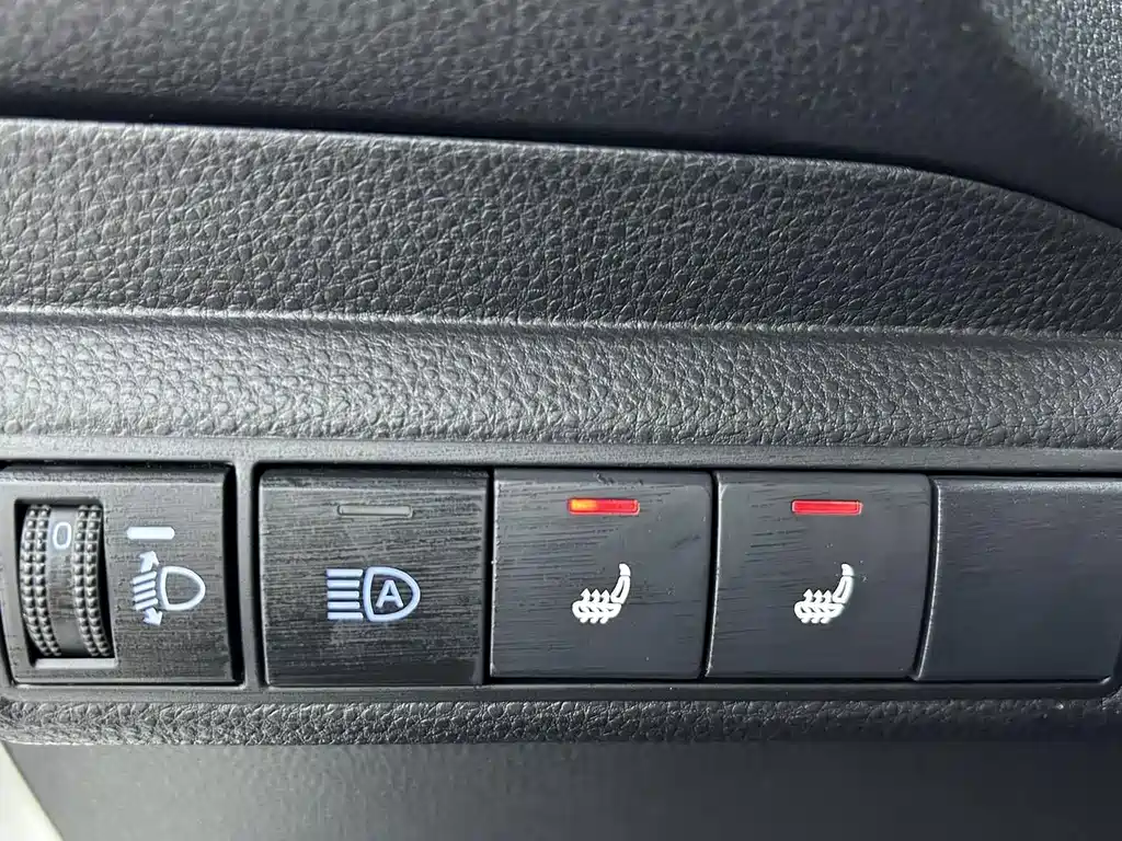 Toyota Levin 2022 — фото 16