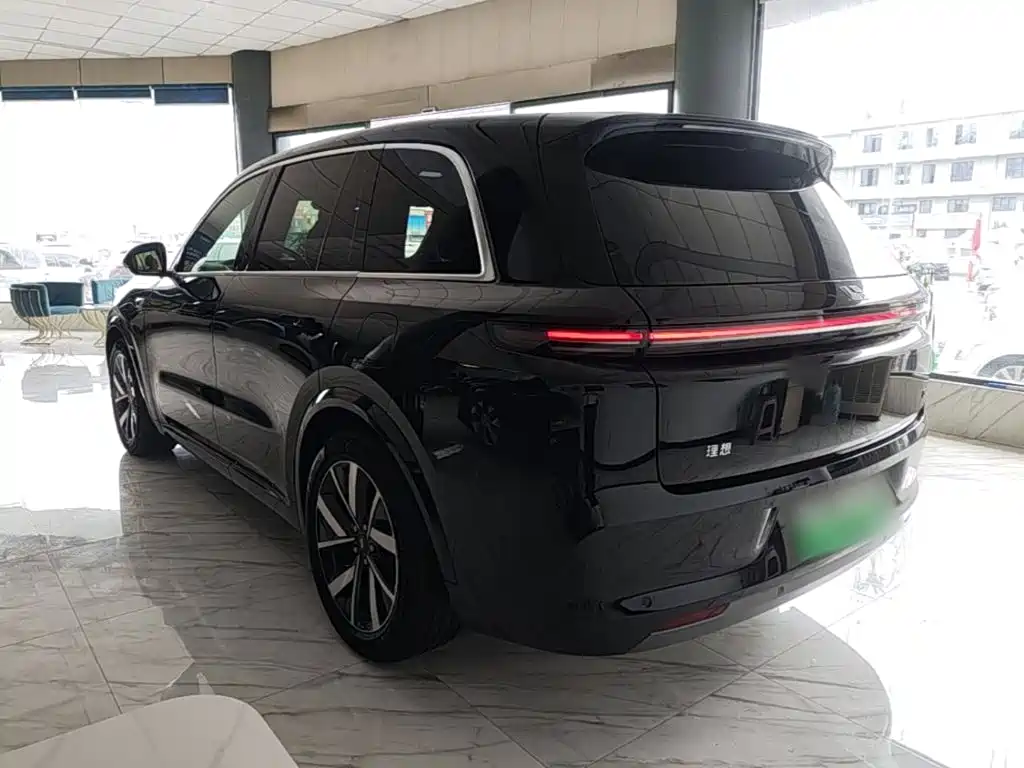 Li Auto Li L8 2023